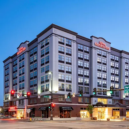 Hilton Garden Inn Omaha Downtown-Old Market Area-2